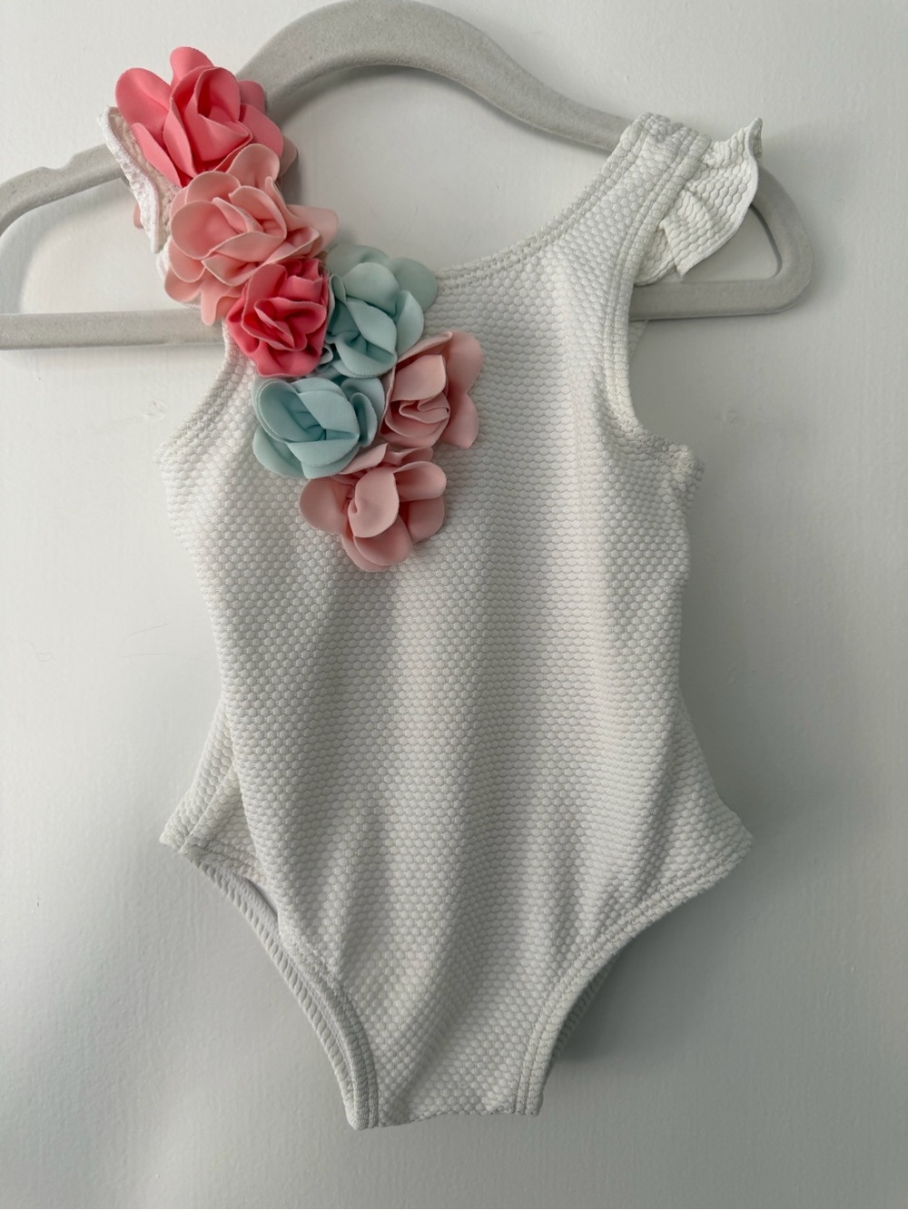 Janie and Jack baby girl White One-Shoulder Floral Applique Swimsuit 6-12m